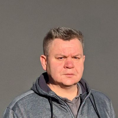 Адэль Каданцев avatar
